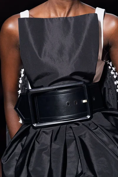 Look 106